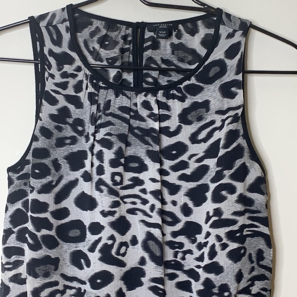 Ann Taylor | Leopard Print Silk & Merino Wool  Lightweight Camisole Top XSP - Picture 3 of 16